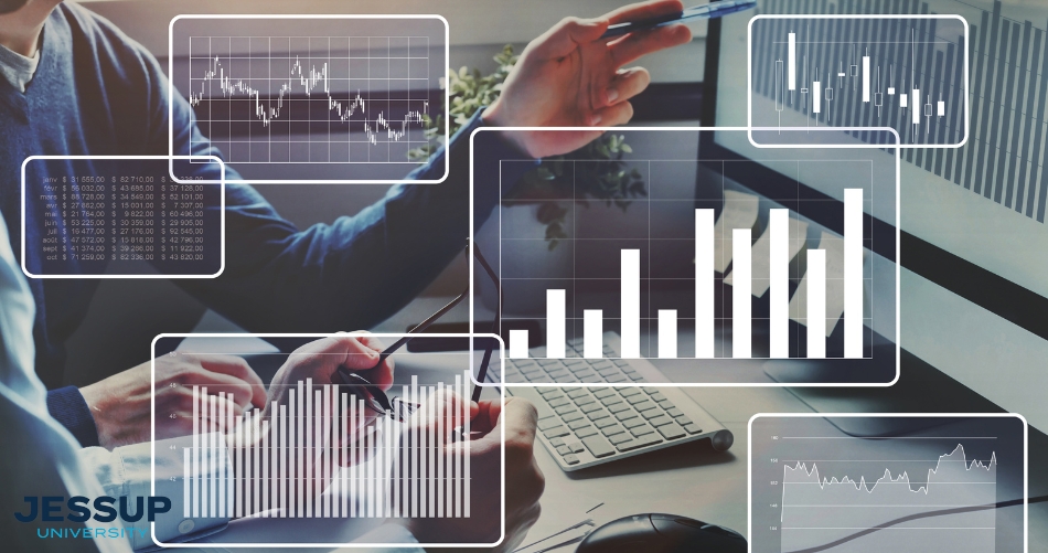 Key Facts and Trends in Data Analytics